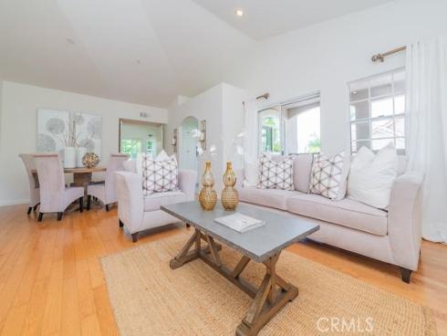 2310 Cascade , Tustin, CA