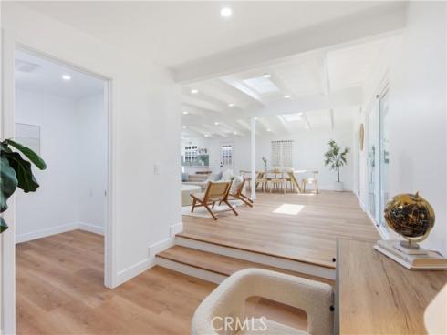14372 Livingston , Tustin, CA