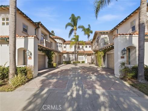 2571 Tequestra , Tustin, CA