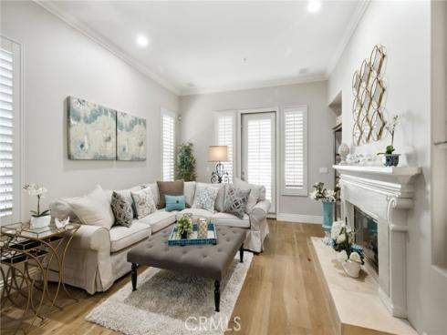 2571 Tequestra , Tustin, CA