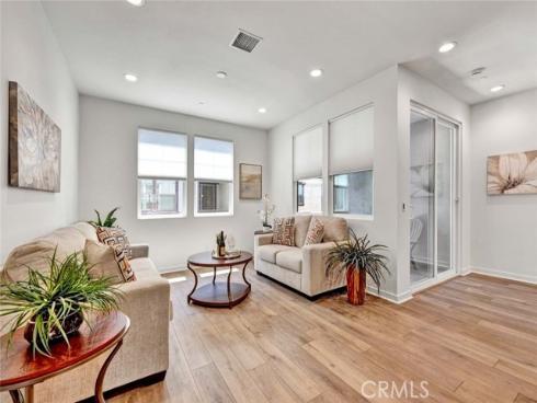 1104 Edgeton Court, Tustin, CA