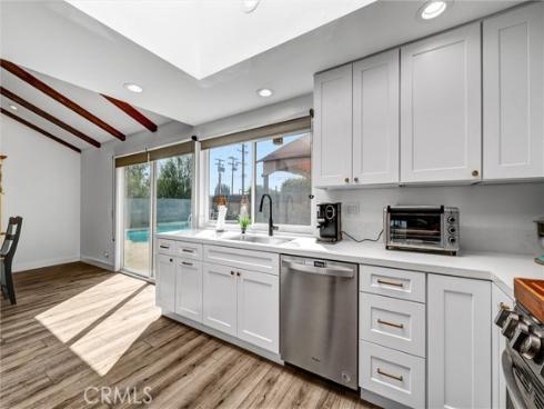 14442  Pinebrook  , Tustin, CA