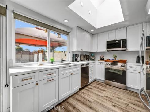 14442  Pinebrook  , Tustin, CA