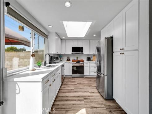 14442  Pinebrook  , Tustin, CA