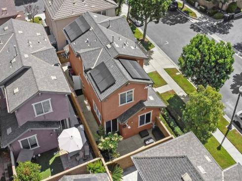 73  Westwind Dr  , Tustin, CA