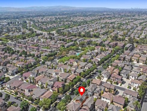 73  Westwind Dr  , Tustin, CA