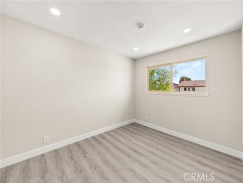 1722  Mitchell  36 , Tustin, CA