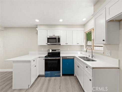 1722  Mitchell  36 , Tustin, CA