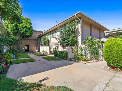 655 W 6th A , Tustin, CA