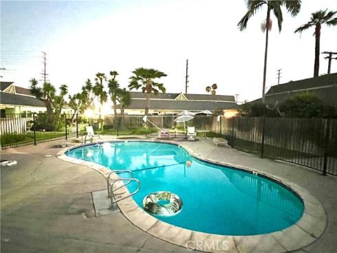 15712  Pasadena  8 , Tustin, CA