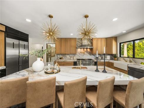 10282 Old Lamplighter Lane, Villa Park, CA