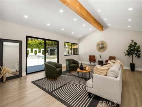 10282 Old Lamplighter Lane, Villa Park, CA