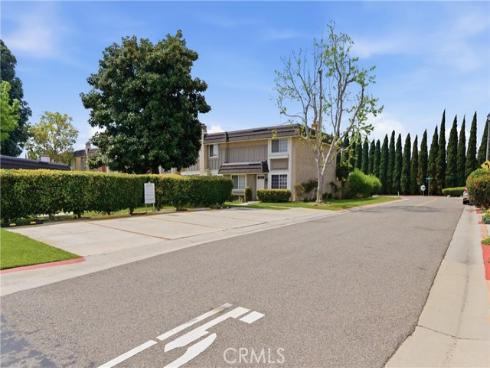 5021 Vauxhall Road, Westminster, CA