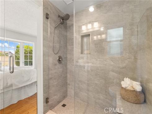 5642 Meinhardt , Westminster, CA