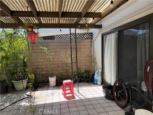 8952  Barcelona  , Westminster, CA