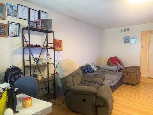 8952  Barcelona  , Westminster, CA