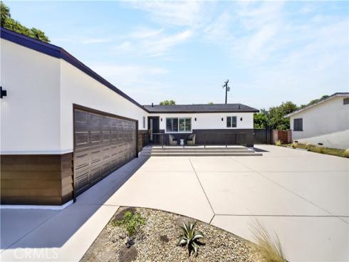 6262  Chinook  , Westminster, CA