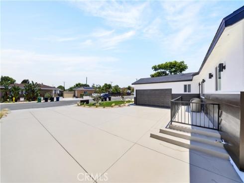 6262  Chinook  , Westminster, CA