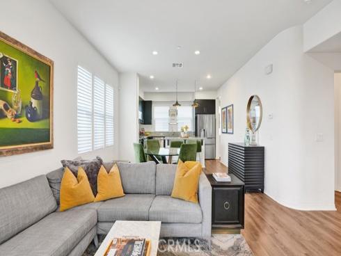 6333  Pacific  , Westminster, CA