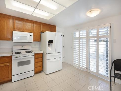 6112  Hefley  49  Street, Westminster, CA