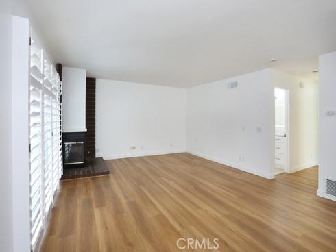 6112  Hefley  49  Street, Westminster, CA