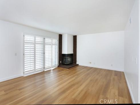 6112  Hefley  49  Street, Westminster, CA