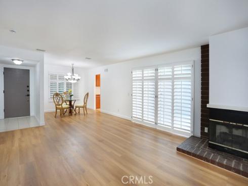 6112  Hefley  49  Street, Westminster, CA