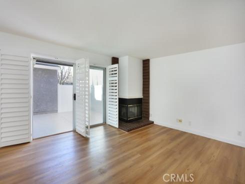6112  Hefley  49  Street, Westminster, CA