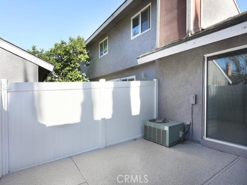 6112  Hefley  49  Street, Westminster, CA