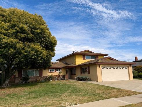 15792  Las Nubes  , Westminster, CA