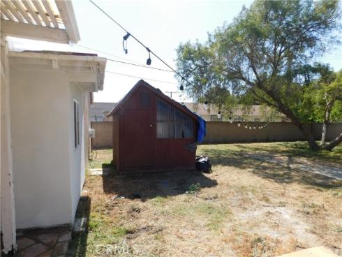8102  19th  , Westminster, CA