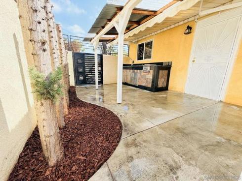 8962  Elvira  , Westminster, CA