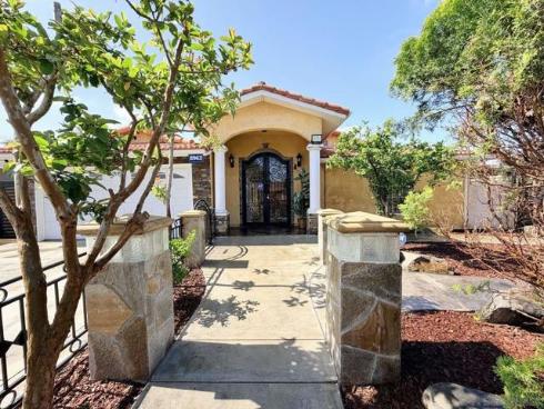 8962  Elvira  , Westminster, CA