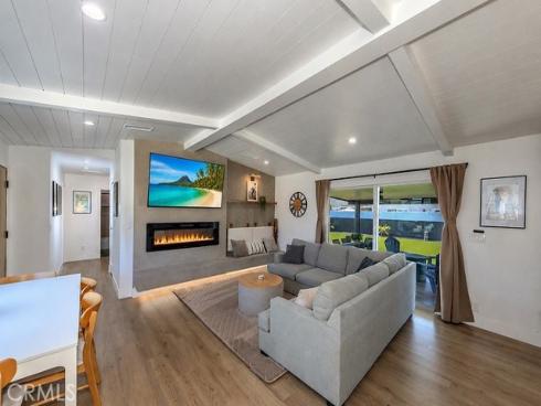 6072  Mahogany Ave  , Westminster, CA