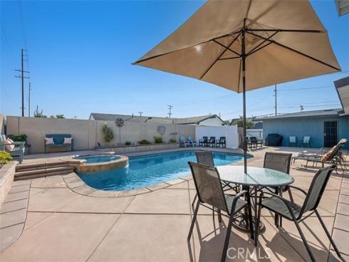 6082  Navajo   Road, Westminster, CA