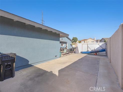 6082  Navajo   Road, Westminster, CA