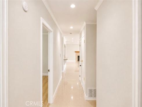 9440 Mcfadden , Westminster, CA