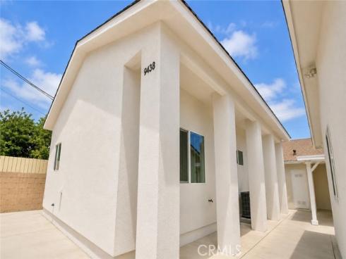 9440 Mcfadden , Westminster, CA
