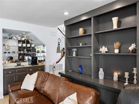 14122  Uxbridge   Street, Westminster, CA