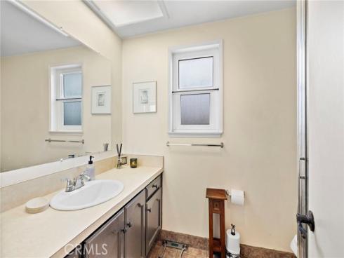 14122  Uxbridge   Street, Westminster, CA