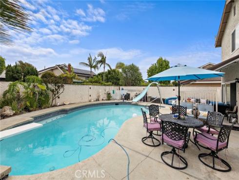 14122  Uxbridge   Street, Westminster, CA