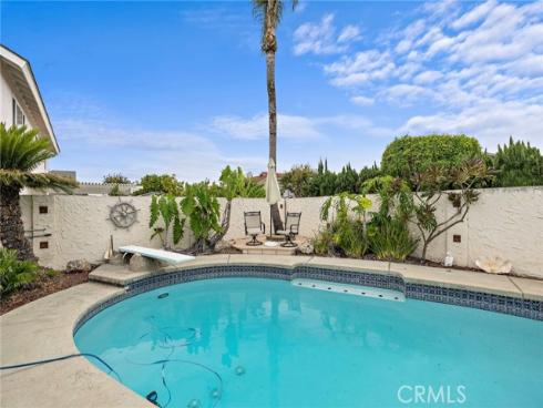 14122  Uxbridge   Street, Westminster, CA