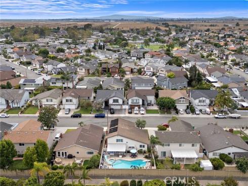 14122  Uxbridge   Street, Westminster, CA