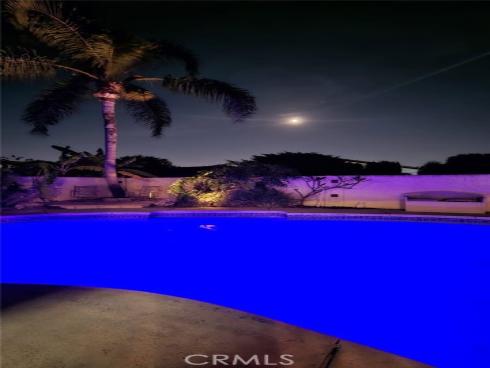 14122  Uxbridge   Street, Westminster, CA
