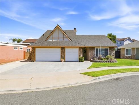8821  Tamarisk  , Westminster, CA