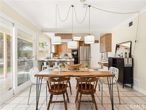 8821  Tamarisk  , Westminster, CA