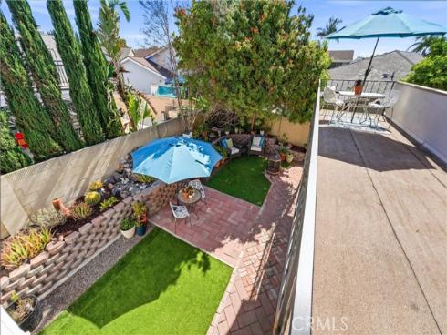 8821  Tamarisk  , Westminster, CA