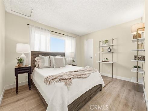 8821  Tamarisk  , Westminster, CA