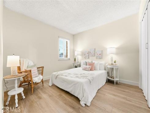 8821  Tamarisk  , Westminster, CA