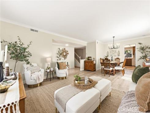 8821  Tamarisk  , Westminster, CA